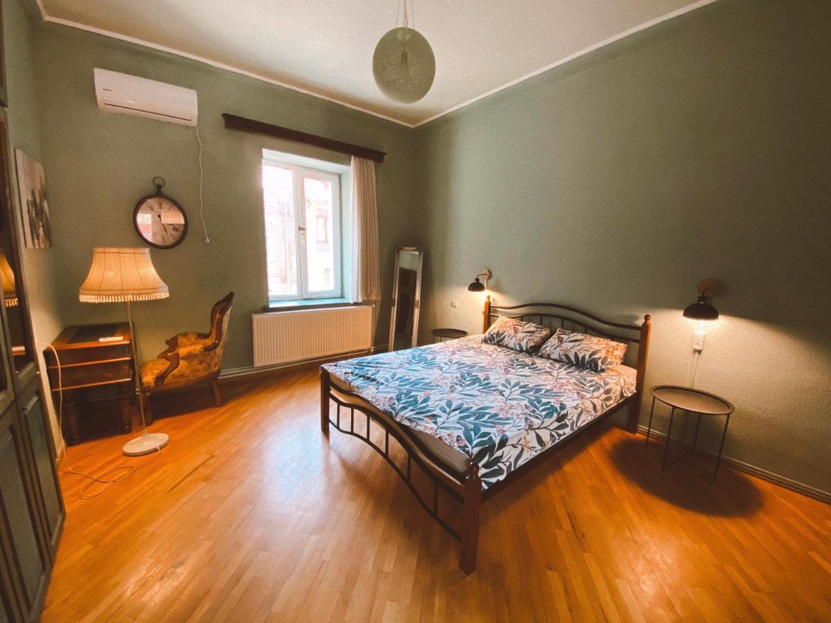Corner Guest House Tbilissi Extérieur photo