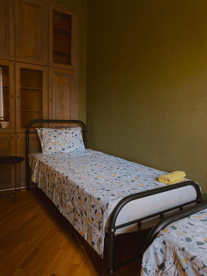 Corner Guest House Tbilissi Extérieur photo