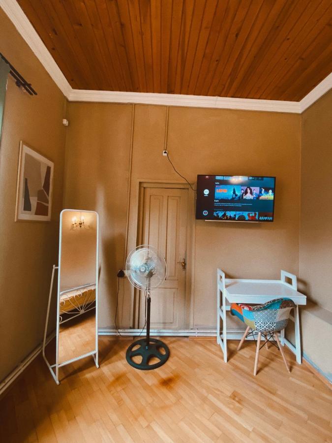 Corner Guest House Tbilissi Extérieur photo